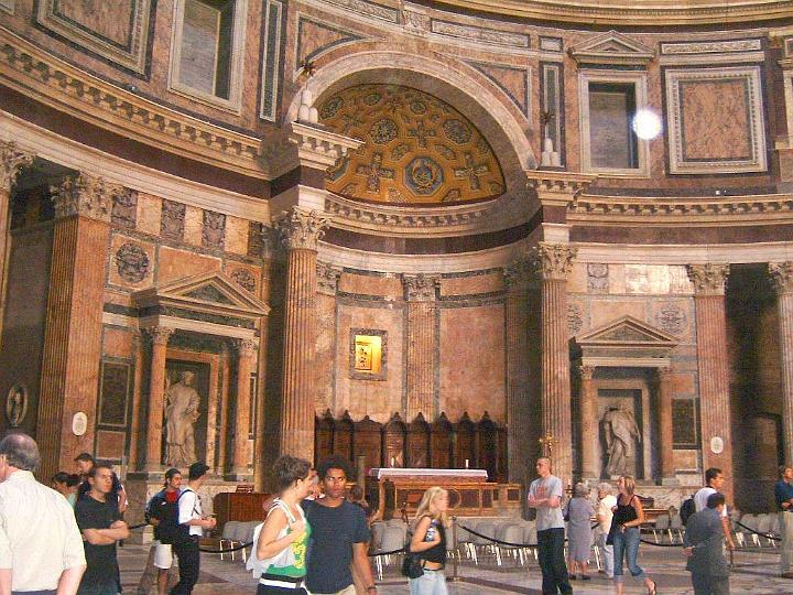 Pantheon-03.JPG