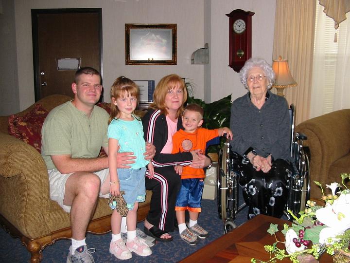 105-0516_IMG.JPG